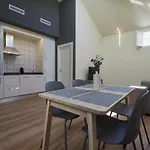 アパート Apartantiguo Altamirano 13 オビエド