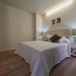 アパート Apartantiguo Altamirano 13 オビエド
