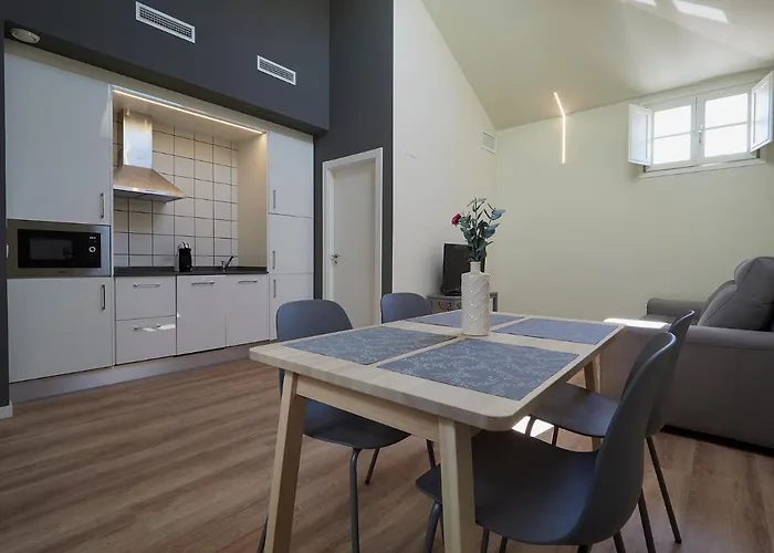 Apartment Apartantiguo Altamirano 13 Oviedo